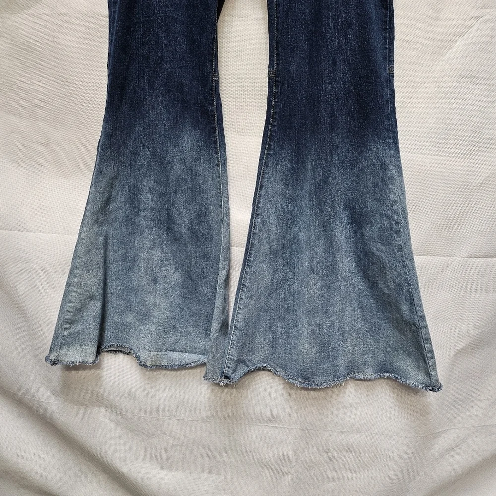 L&B Lucky & Blessed Ombre Wide Bell Bottom Dark & Light Denim Jeans Sz XL